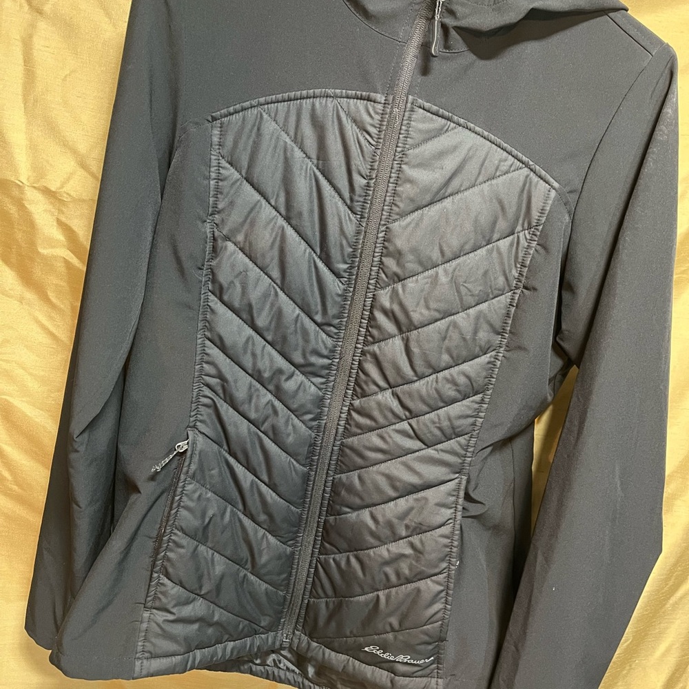 Eddie Bauer jacket like new. Reduced to sell!!!